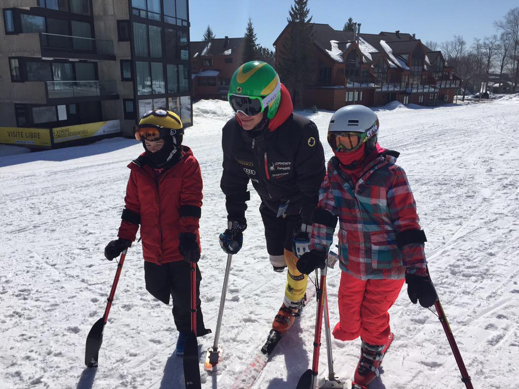 Alpine_Canada's tweet photo. .@OneLeggedHustla working with the next generation of skiers from CADS. #CANSkiTeam http://t.co/Yr7d2x4GQY