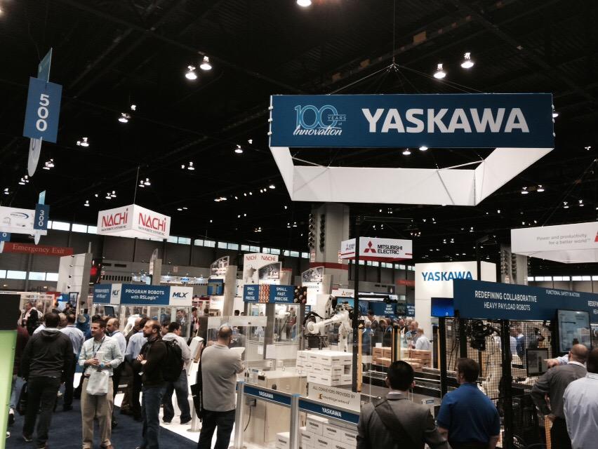 Yaskawa_Motoman's tweet image. RT @TimDeRosett: Busy day at #Automate2015! Stop by the @Yaskawa_Motoman booth, 559
