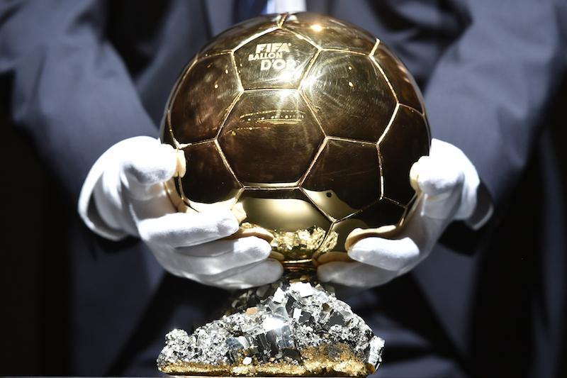 talkSPORT's tweet photo. Ozil convinced he will one day 'hold the Ballon d'Or' http://t.co/iSvQCBbilD – Do you think he ever will? #AFC http://t.co/PRnJGIASBP