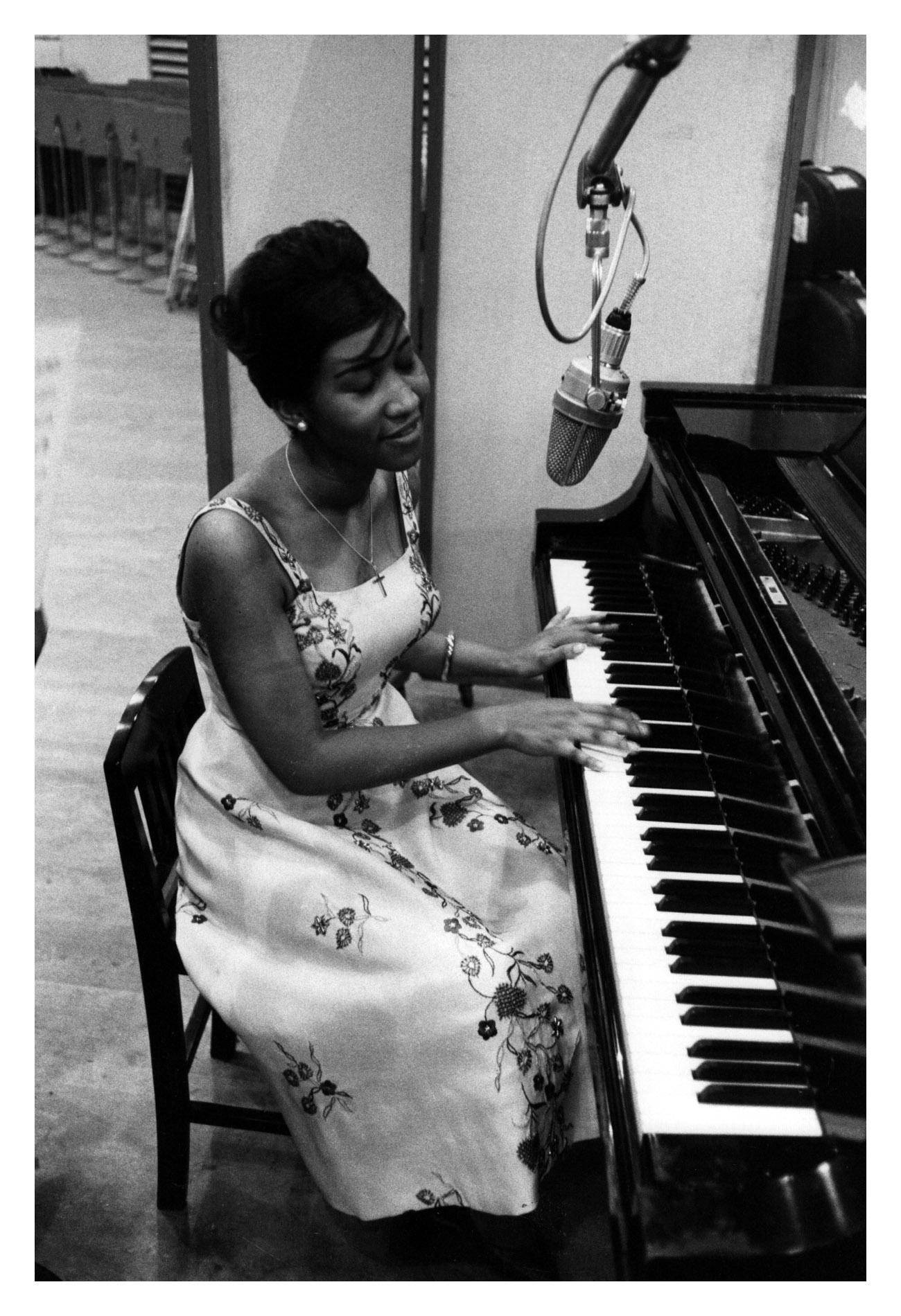  Happy Birthday Aretha Franklin~Every Girl (Wants My Guy) (extended version)  rt 
