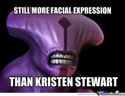 xfire_com's tweet image. Still more facial expression then Kristen Stewart @DOTA2 
#facelessvoid #grityourteeth