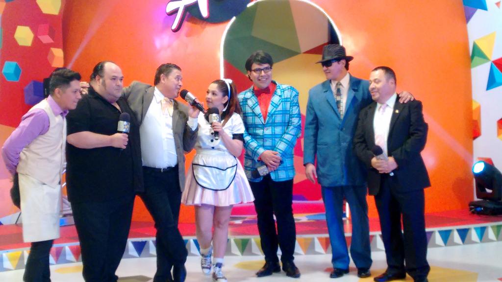multimediostv's tweet photo. Recordar es vivir #9AniversarioDeAcabatelo http://t.co/CqeSeYx0JE