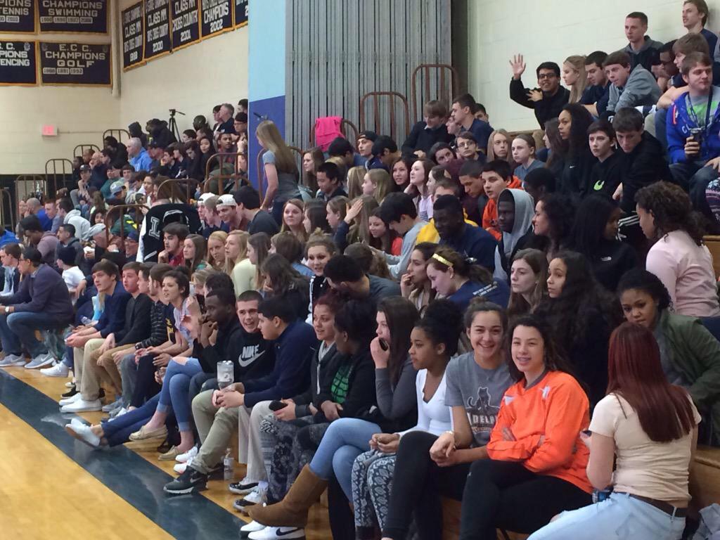 Ledyard fan section 💯