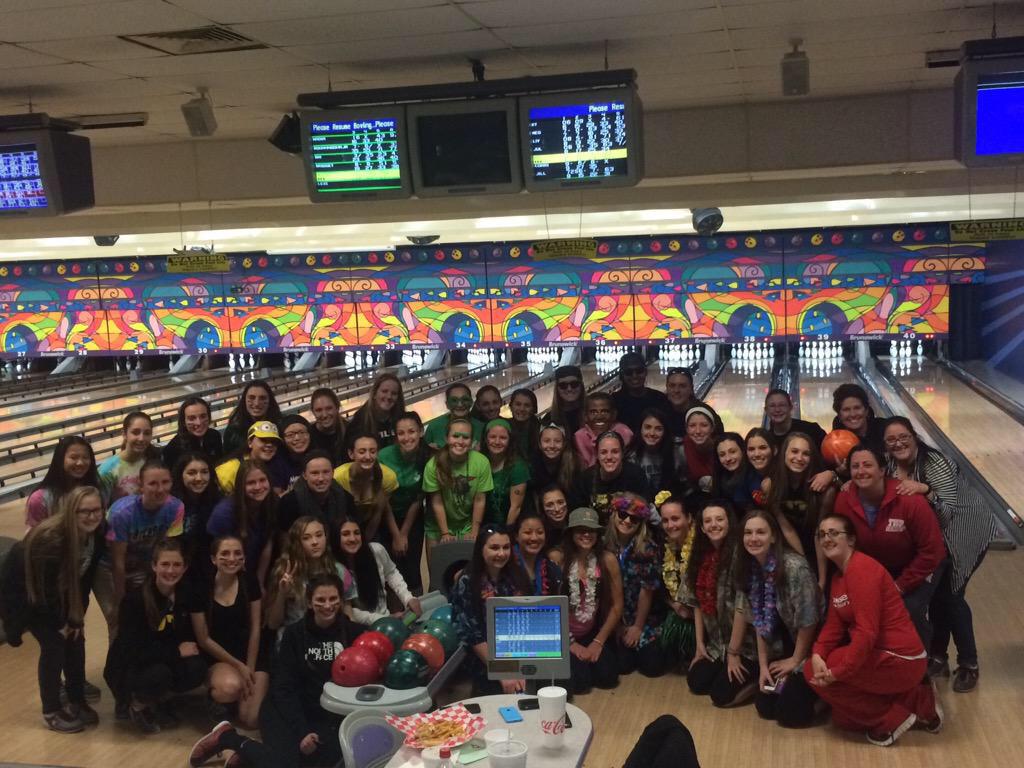 twpcoachackley's tweet image. What a difference a year makes #raininginside #TeamBonding @GirlsTwpLax