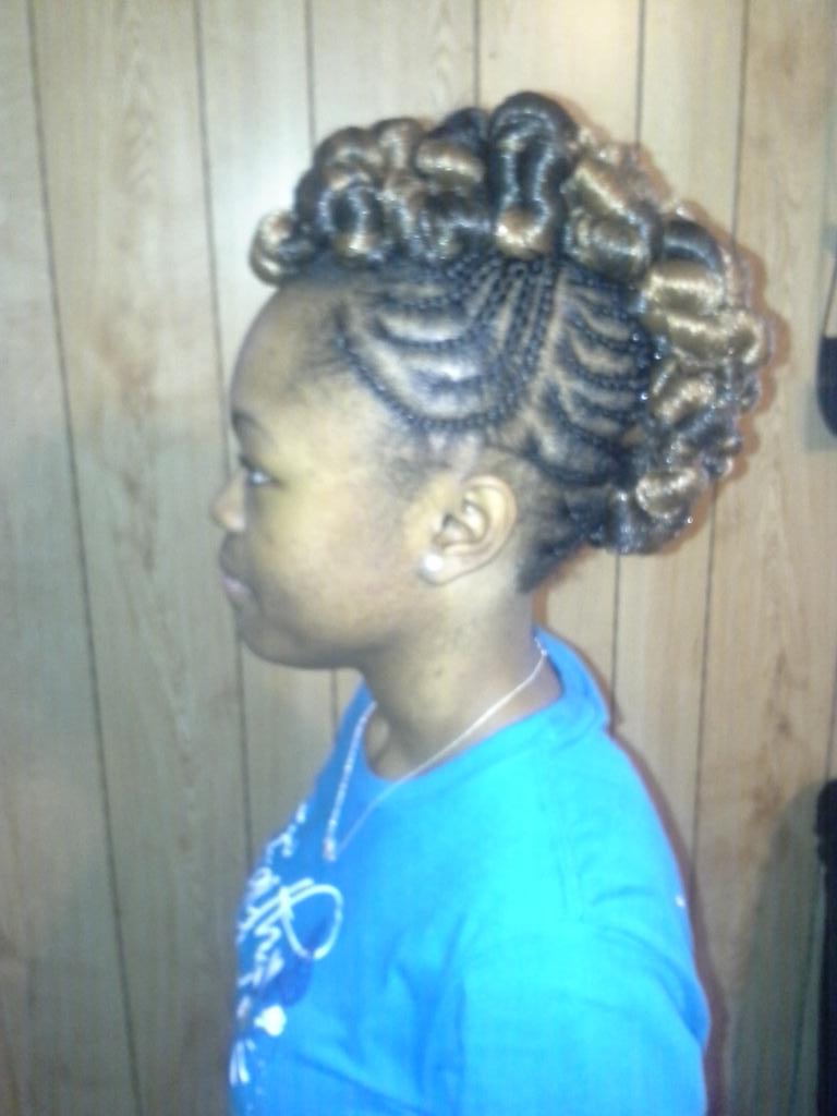 SommersSpencer's tweet photo. #2015SpringBreak #Hairdo! Hairstylist be hooking me up. Lol. Love it♡ Done by Mrs. Leet! http://t.co/VU3n1OuGHn