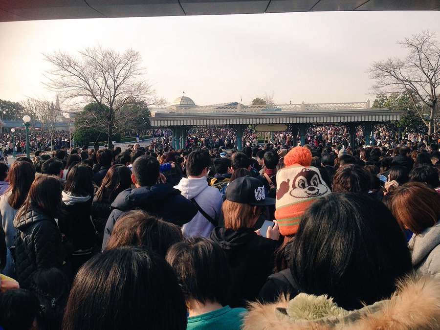 ディズニーランド ついに開園と同時に入場制限 開園前に並んでれば入れる Tdrハック