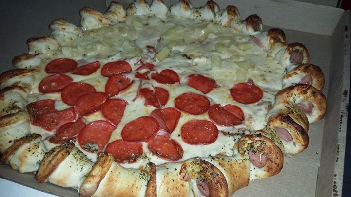 Boy's Pizza tweet media