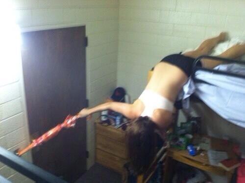 PeachyKheen's tweet photo. @Miss_pretty_red you in that bunk bed 😂 “@SpeakComedy: When ur too lazy to get up from bed and turn off the lights http://t.co/r8kwDXKLIR”