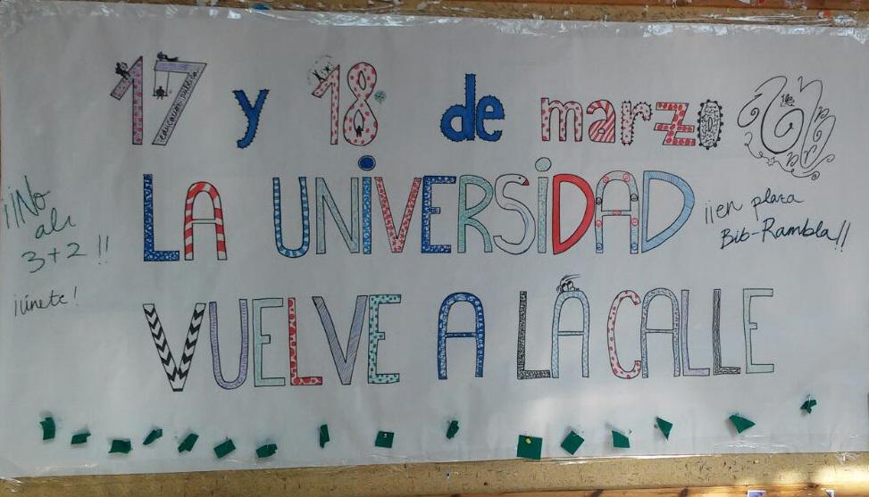 AsambleaUGR's tweet photo. ¡La Facultad de Traducción e Interpretación se prepara! 17M y 18M en Plaza Bib-rambla #LaUniversidadVuelveALaCalle http://t.co/ePvnuotDdS