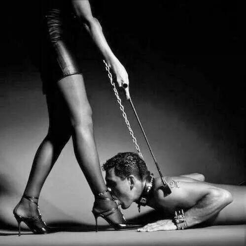 Nylons_Fetish's tweet photo. @Nylonman69 Follow her .... http://t.co/NZFoqKzik2
