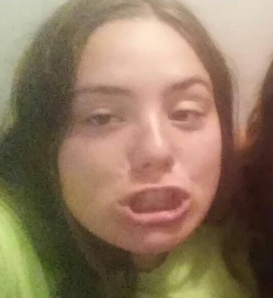 sergioskoz's tweet photo. Ez dugu @AmaiaLoy -n ergeltasunei buruz solastu bar...jajajaja http://t.co/pS3k5j9Qdl