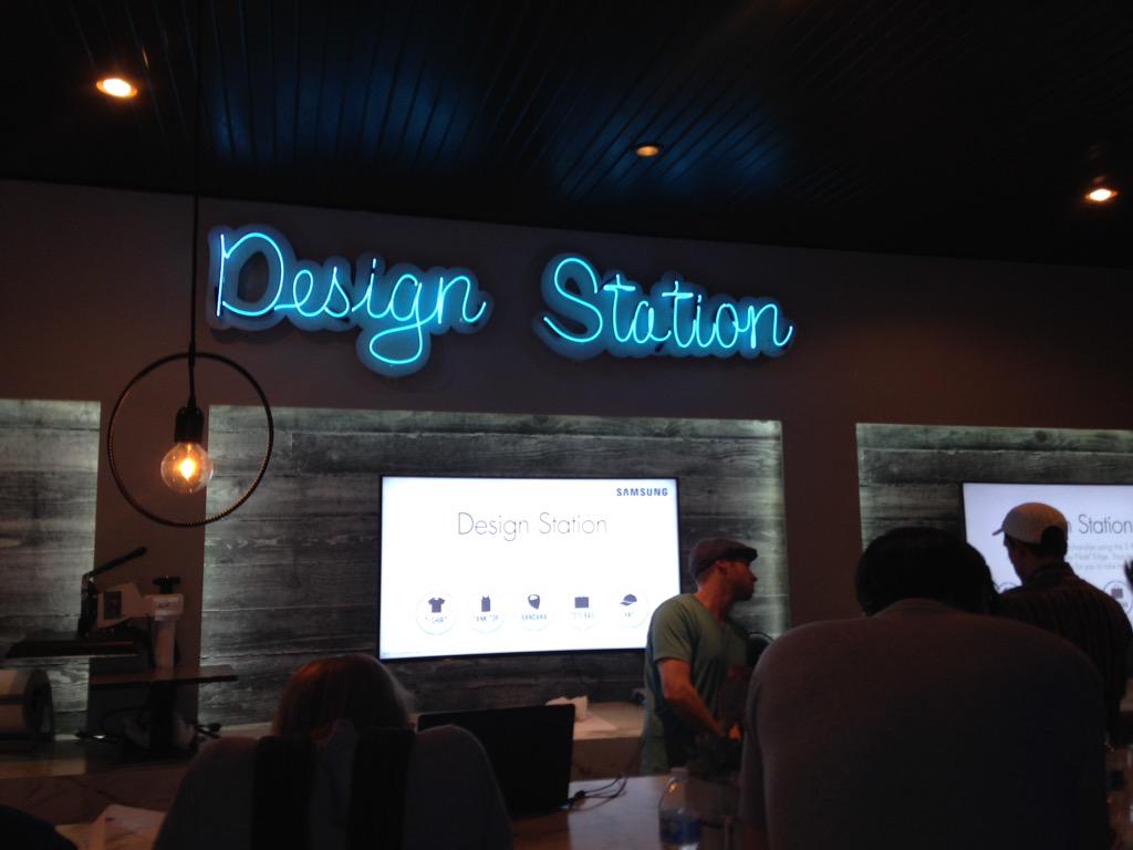 cgtheoret's tweet image. Samsung blogger lounge and design station #SamsungSXSW #creativitymeetstechnology #sxsw