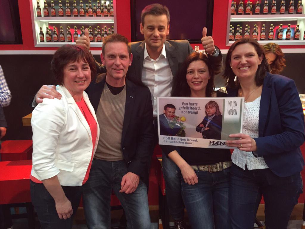 Winnaar van de maand februari voor de weddenschap van <a href="/vullenofvoeden/">Vullen of Voeden</a> : <a href="/vvOSC/">v.v. OSC</a> Van harte!! Klassement op site VOV