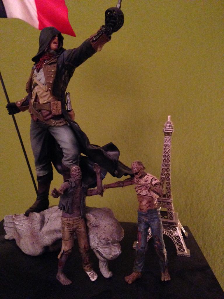 jensdwams's tweet photo. #spitzestifte T.E.A.R.S in Paris Westen @TheRocketBeans http://t.co/AYMpkAdKcs