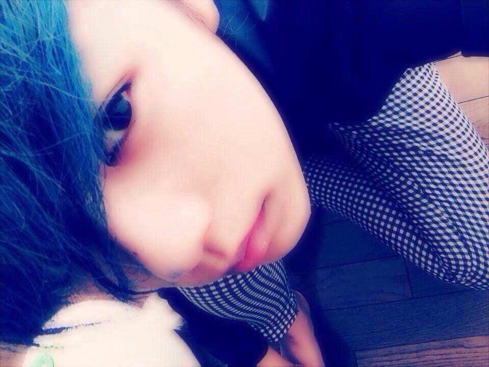 minghae1015's tweet photo. #お世辞でも似てるって言ってくれる人RT
#1mmでも似てると思ったらRT 
#雰囲気出てるって思ったらRT
#Donghae 
#DnE 

好評して頂いたサジンと最後は今日のサジンです。
雰囲気だけでも似てたら嬉しいな。 http://t.co/Opi9kxrXQU