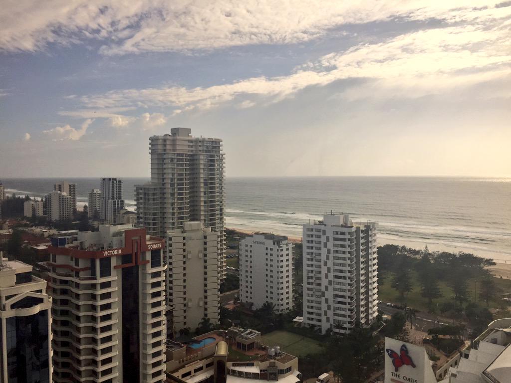 stuartgiles01's tweet photo. Can't imagine a more beautiful spot than #APP2015 to run a 10k PB with @marknicholson67 a week out from #100sub100 http://t.co/5WnhW6iGbT