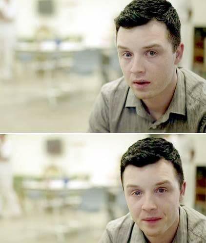 Happy happy birthday You\re an amazing,talented actor.
you deserves an Oscar just for your eyes 