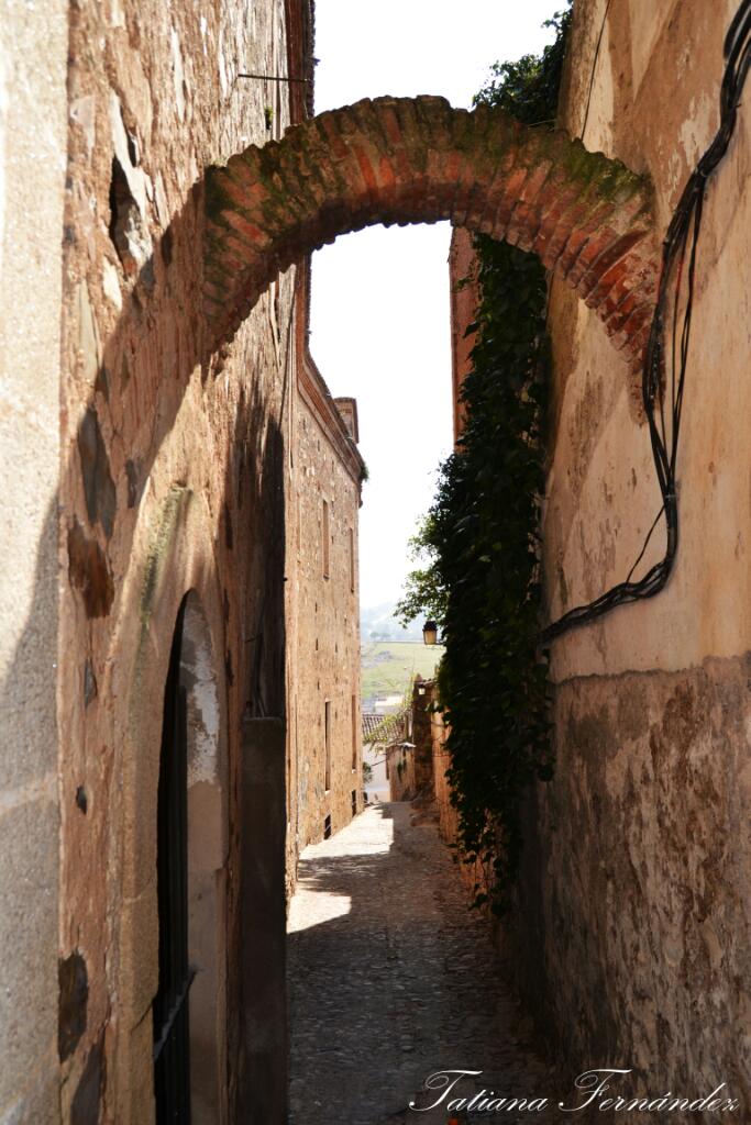 TatiFB25's tweet photo. ¡Aprendamos a apreciar lo nuestro!. Cáceres, enamoras. 📷 👌 http://t.co/xIPsm3INVT