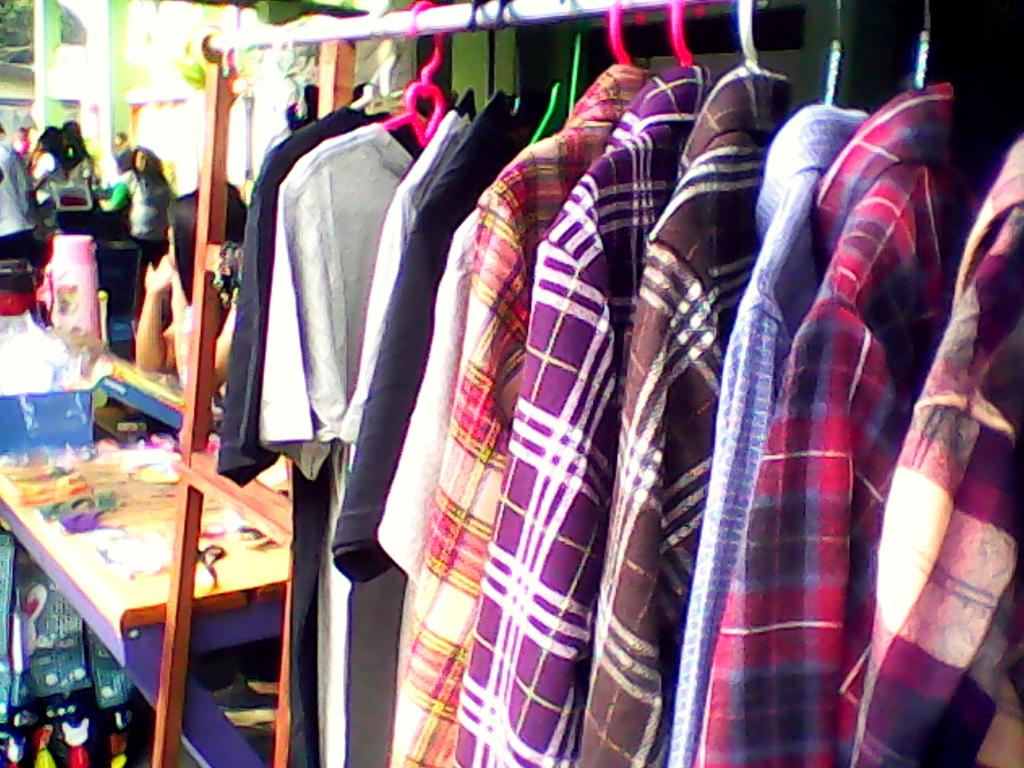 Penasaran sama flannelnya? Yuk cek juga IG kita "flannelloud"