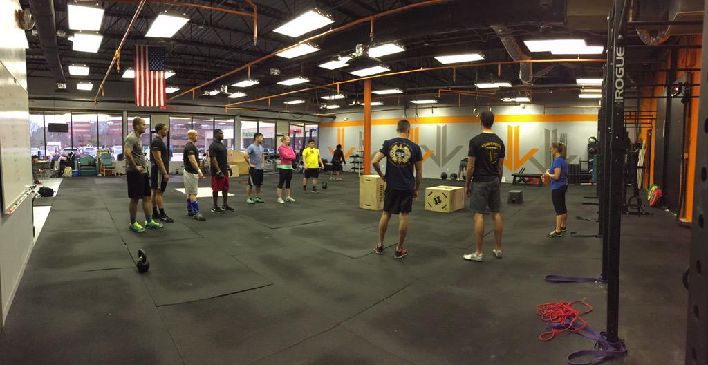 DropBoxCrossFit tweet picture