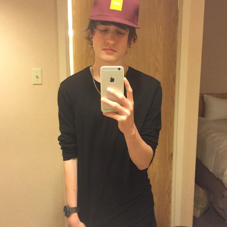 RT for a follow/DM!! 🚀