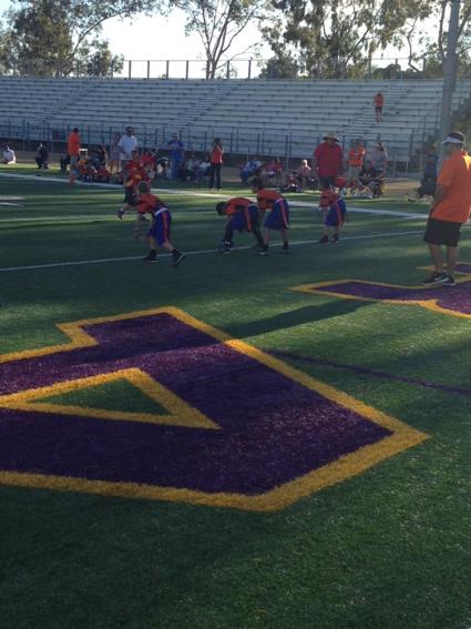 NFLFlagSoCal's tweet photo. Week 2 is underway with the Broncos vs. The 9ers! http://t.co/FYdF2o27aF