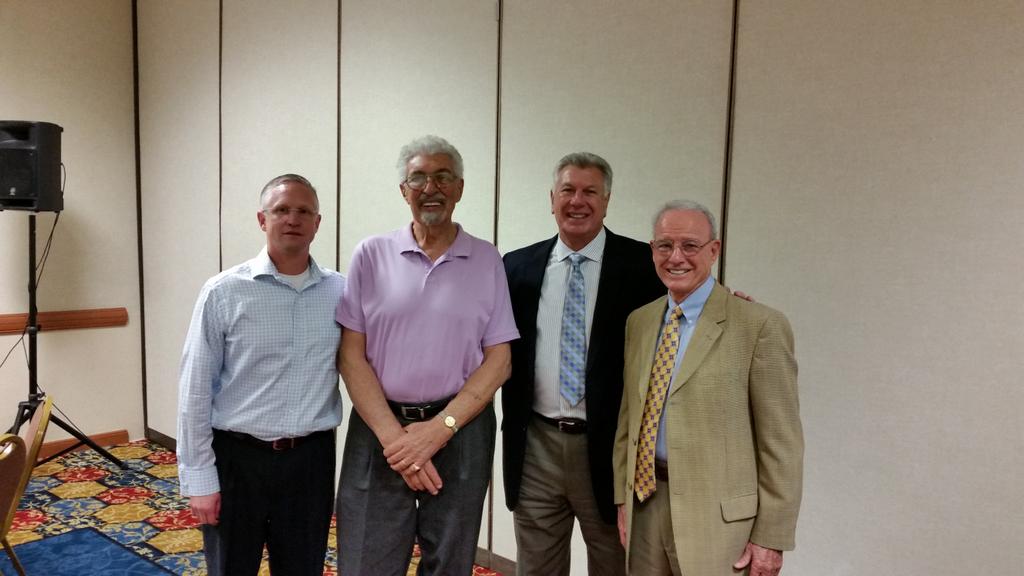 CoachHFisher's tweet photo. Good afternoon at #CCCMBCA Hall of Fame Induction. #RespectTheHistory #FollowInFootsteps http://t.co/DMP3edwtrM