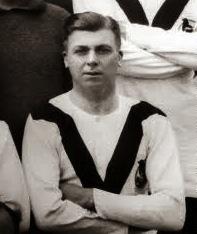 OrientClapton's tweet photo. 7 Feb 1925, Albert Pape, Clapton Orient player scored against them after signing for @ManUtd earlier in the day! http://t.co/8EyvJo7oDL