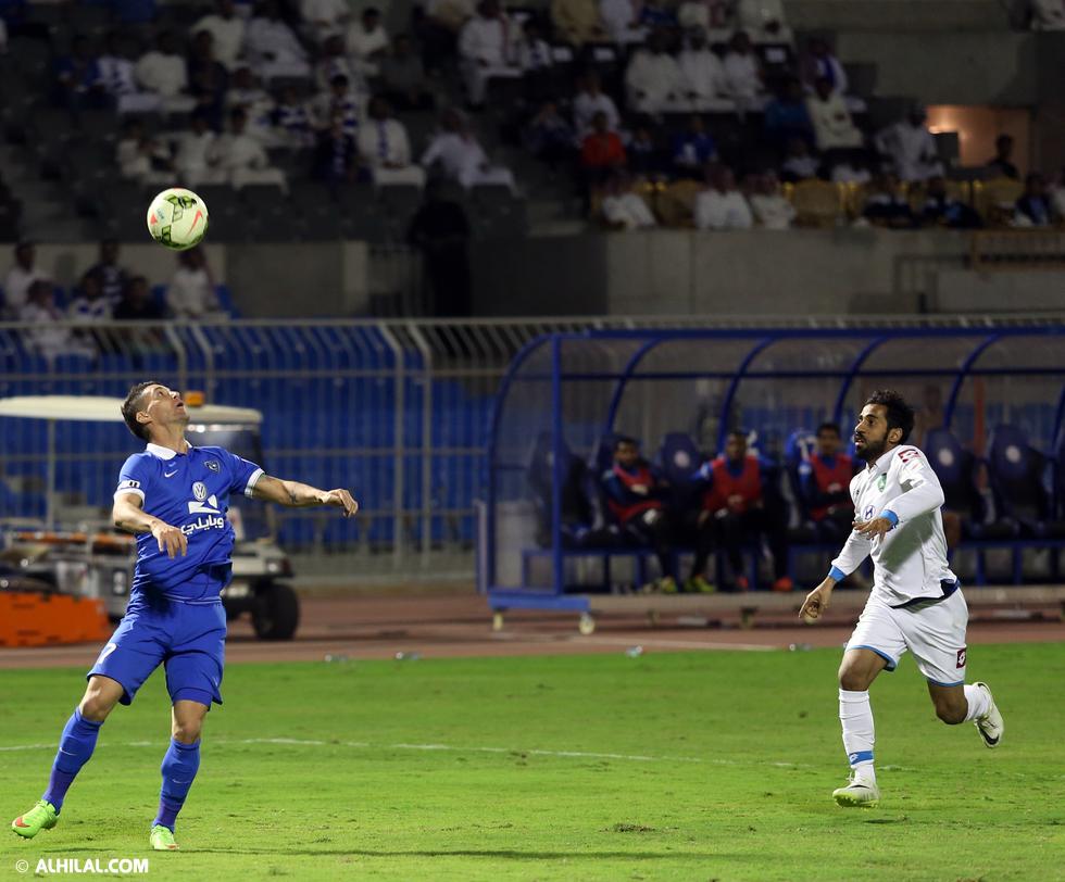 Alhilal_FC's tweet photo. 6 - 6

الملكي ينتصر على الفتح بثلاثية 

#الهلال

#alhilal http://t.co/KjoyiBDE2a