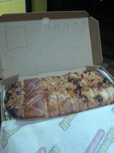 HungryHowieBoro's tweet photo. We're revolutionizing the Cinna-bread game. Pineapple? Bacon? #Delicious http://t.co/SshAYi89Ks