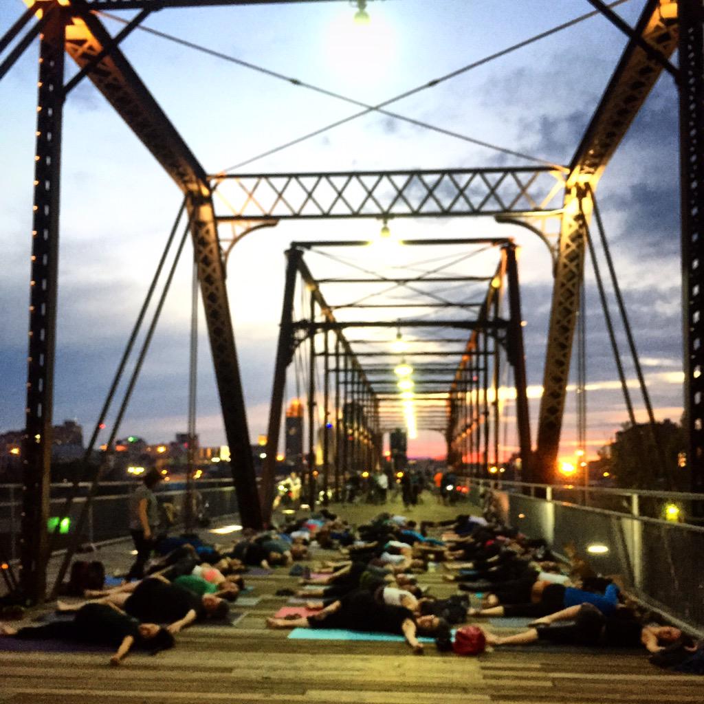 TheMobileOm's tweet photo. Feeling #grateful for our biggest class ever to on the bridge. It's gonna be an epic outdoor #yoga season. #MobileOm http://t.co/vOJVyxeIKK