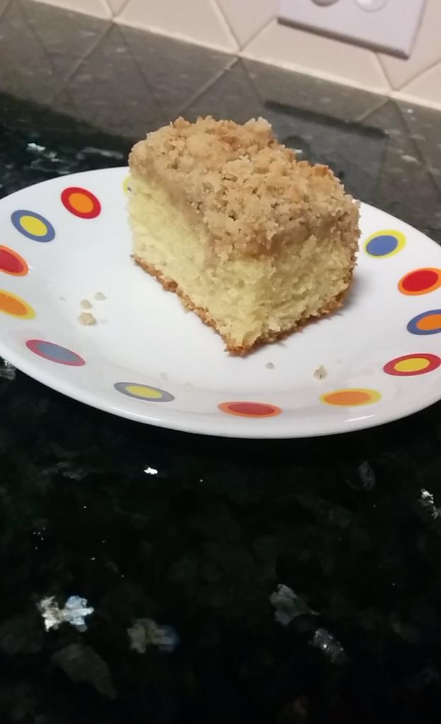 sanikachavan95's tweet photo. How does this coffee cake from scratch I made look?? @GordonRamsay #firsttry http://t.co/RWpNdNsLs0