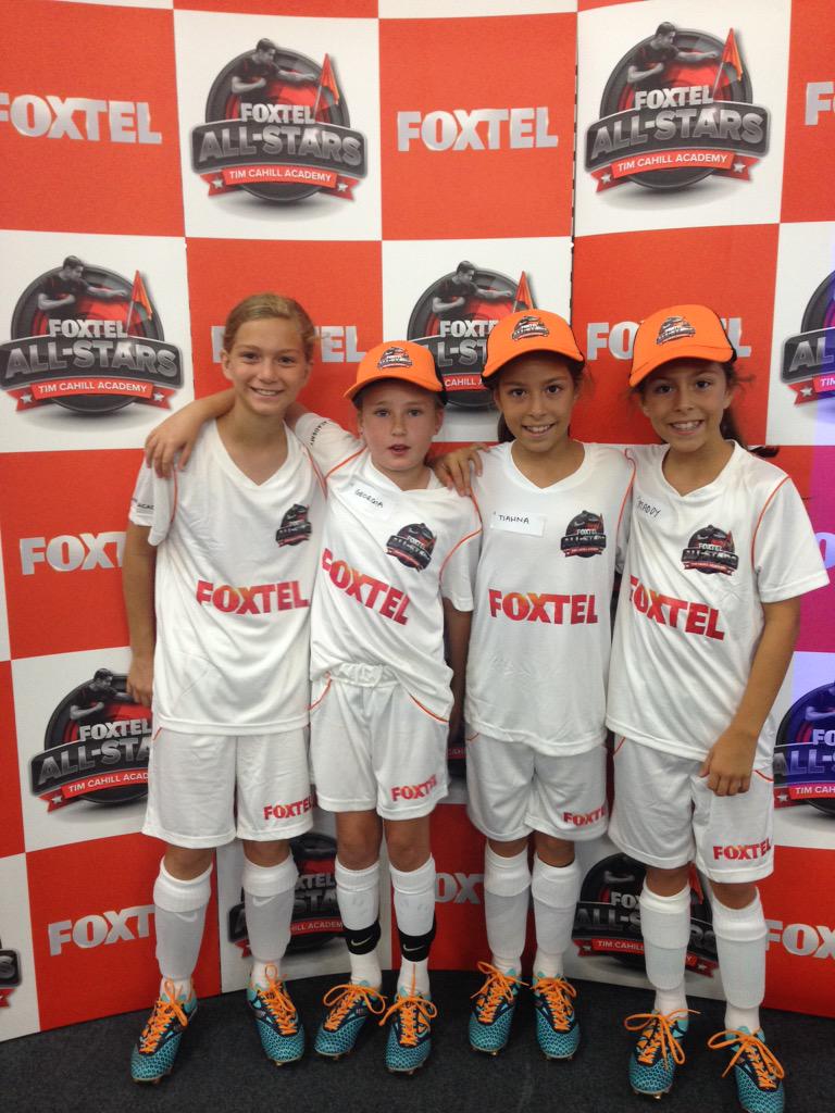 tialynpie's tweet photo. #FoxtelAllStars girls entering subi oval up the race @PerthGloryWomen @jessinebonzas @TanLibertyFund http://t.co/2jbXVhpJXp