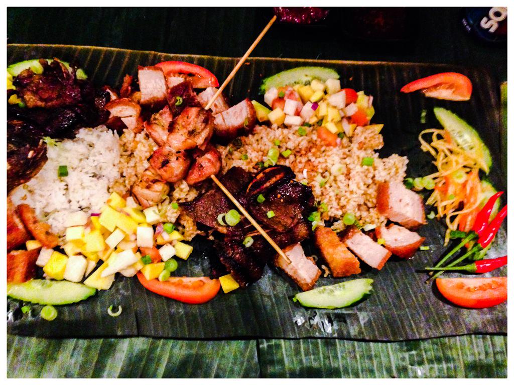 GastroWorldBlog's tweet photo. Reviews this wkd: Fancy French eats at Auberge du Pommier (@OliverBonacini) &amp; a crazy Kamayan feast from @casamanila http://t.co/n6KCzEHkme