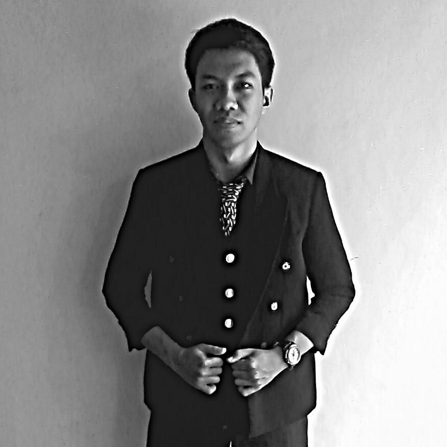 SpeedInstinct's tweet photo. Heavy born day to our guitarist @achmad_nirwan today! Still rock n' rules \m/ http://t.co/RUBDrTFfZN