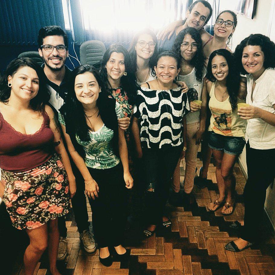 romulotondo's tweet photo. Oh! Que lindo o grupo de "Consumo e culturas digitais" :) #Consumo #GP #CulturasDigitais #UFSM #PosCom http://t.co/9jF76COYnQ