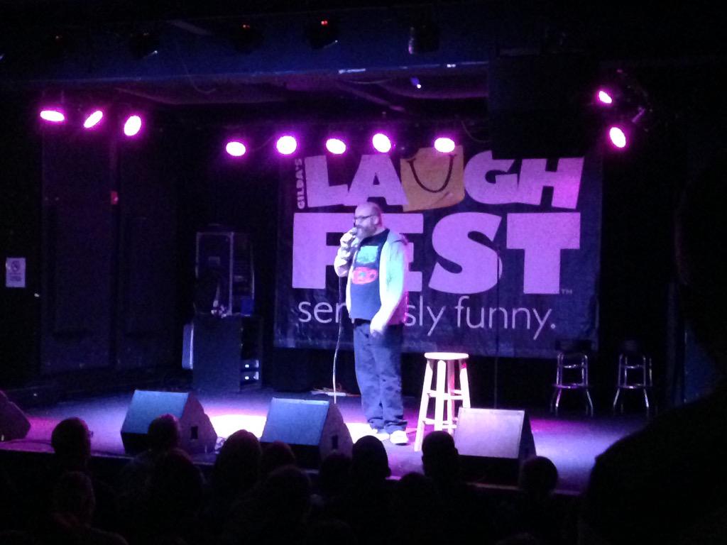 DeannaFalzone's tweet image. LOTS of laughs at the @thebrianposehn show! #goodtimes for a #goodcause @LaughFest @Gildas_Club_GR