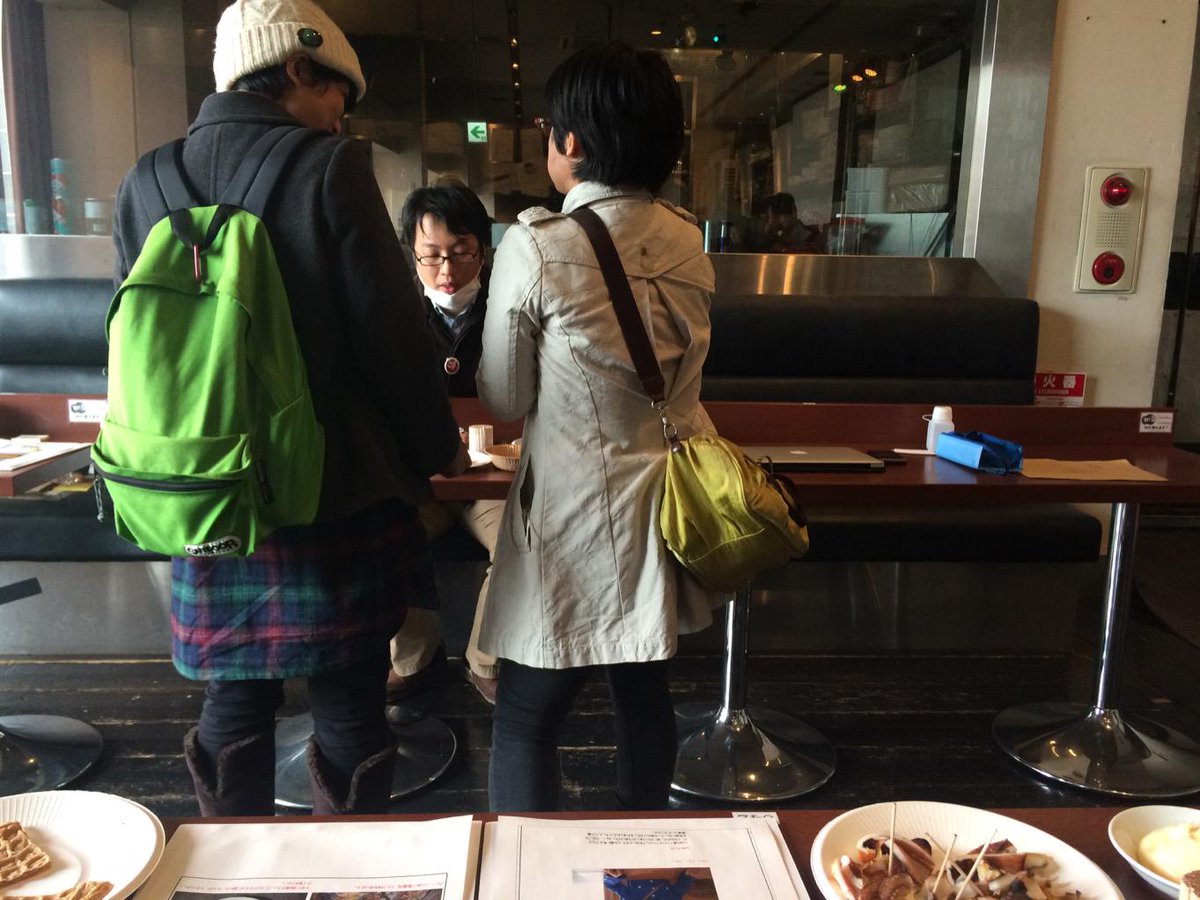 あの青黒ドレスも登場 デイリーポータルｚ 地元の祭典 じもリンピック Togetter