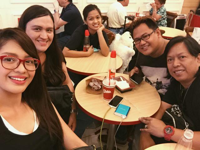 JANEsterszBOHOL's tweet photo. "@itsJaneOineza: Waiting for boarding!! 😊 Excited for Cebu! @officialbumph http://t.co/NC9VMXx0Kp" Take care!
