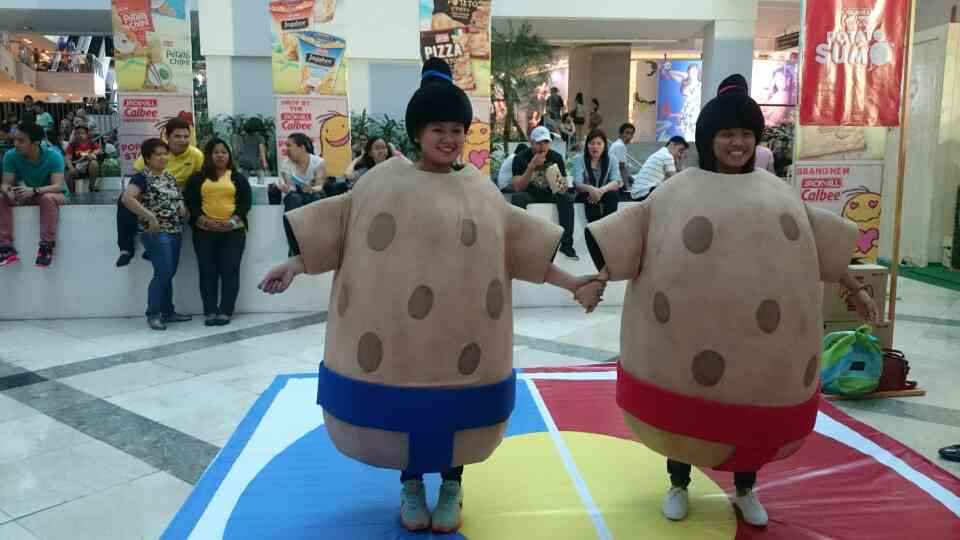 GalosMichelle's tweet photo. Posing before the battle! ;) #JacknJillCalbee #BestoPotato http://t.co/Nr57sT0OfG