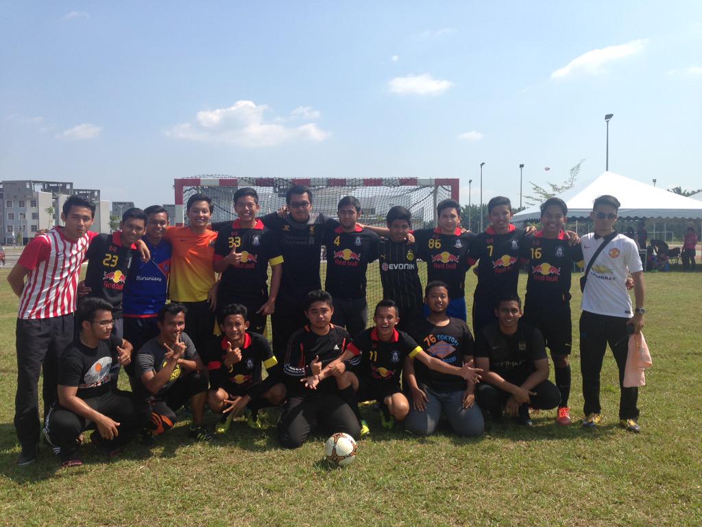 Perdaistapah's tweet image. Good luck to those team yang masuk final!!!! #KasiRembat1Kali #PERDAIS 👍💪