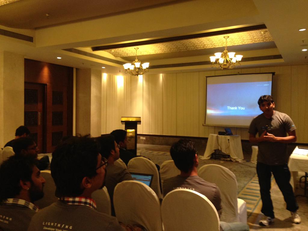 gauravkheterpal's tweet image. Q&amp;amp;A for first session #JaipurDUG #GoLightingFast #LightingDevWeek