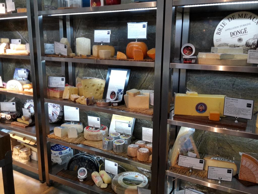 jtgdoha's tweet photo. Our cheese room is fully stocked with some of the old time favourites for your picking #cheeselovers #jtgdoha http://t.co/ns7BB8MRni