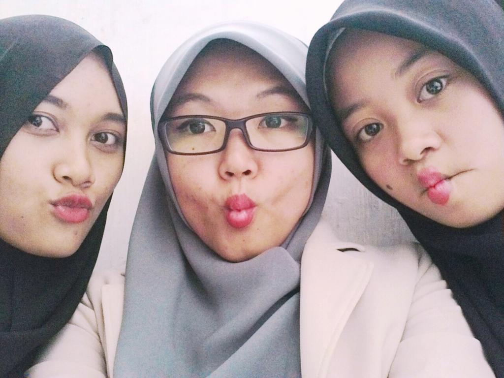 silmyNF's tweet photo. My centil girl @titinmegawati http://t.co/7XEcRAsHrQ