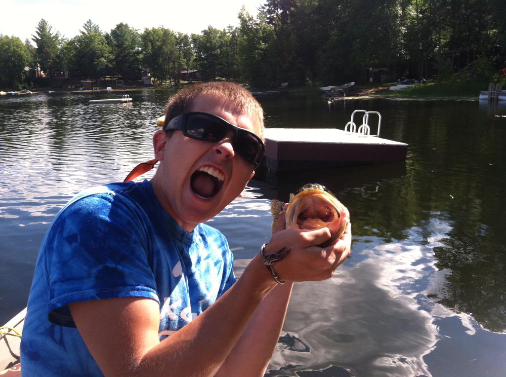 downtownn6969's tweet photo. I wanna catch some fish #billybass #mybass #illcatchya http://t.co/0dYSQd7I24