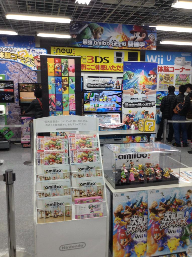 Capコブン Amiibo スマブラ 最強amiibo決定戦 お疲れ様でした 明日以降開催の各会場に参戦する皆もがんばれ 画像はヨドバシカメラ マルチメディア梅田 大阪会場 より スマブラ3ds Wiiu Amiibo アミーボ Http T Co Dputqpxztg Twitter