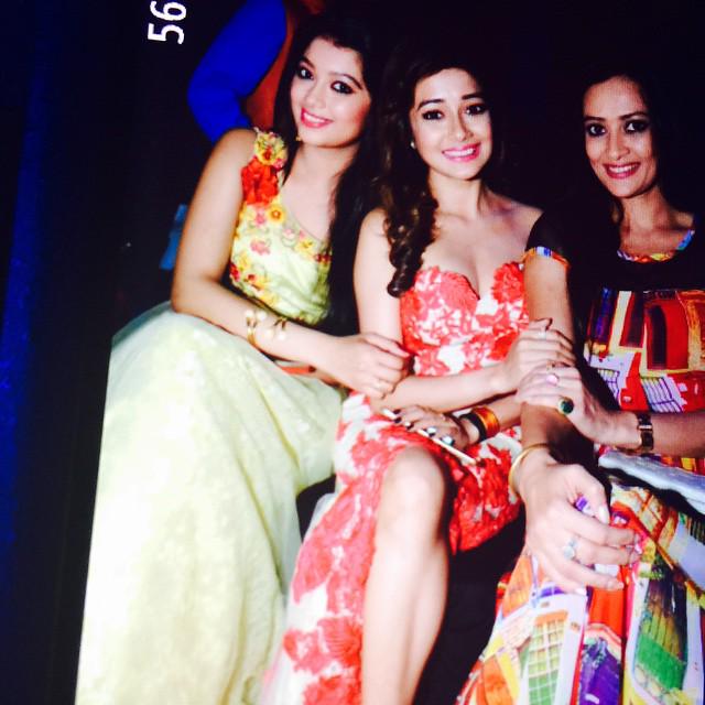 Dutta_TinaDatta's tweet photo. TSA #beautifulgals #happ #pretty #lov #life #friend #fun http://t.co/oyv1bBnHTO