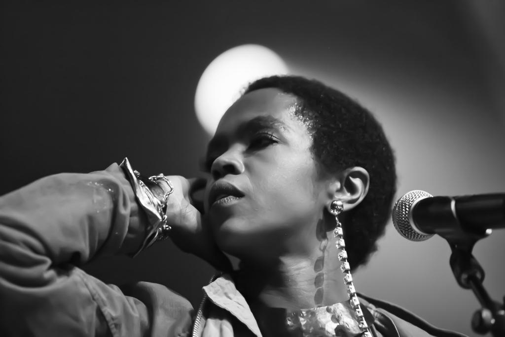 ZannaKatoka's tweet photo. In Defense Of Ms. HillA thoughtful piece by Kweli | https://t.co/YdpqbaYyJ8 http://t.co/o1FXMyJ1KD
