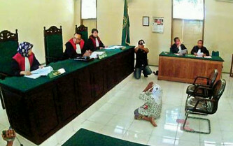 Orang bilang tanah kita tanah surga tongkat &amp;batu jd tanaman#7batang phon jati vs moral PERHUTANI