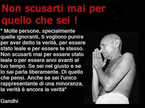 dottorgiustizia's tweet image. Non scusarti per quello che sei.Chi dice ciò che pensa non sarà mai solo, gli farà sempre compagnia la sua coscienza.
